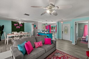 Smart TV, stereo, printers