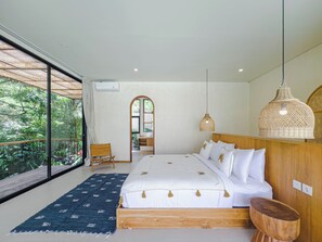 Vila, 3 quartos, vista para a piscina | 3 quartos, escrivaninha, Wi-Fi de cortesia