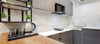 Lime Tree Hotels 街頭工作室
