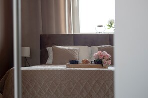 Apartment, 2 Bedrooms, Balcony | 2 bedrooms, individually furnished, laptop workspace, iron/ironing board - Apartment in Władysławowo by Renters (Wladyslawowo)