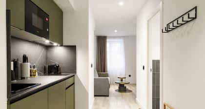 Limehome Malaga Calle Victoria