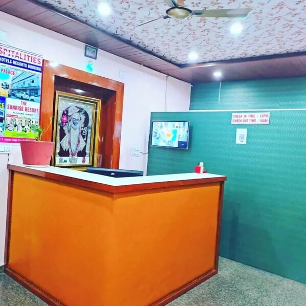 Quầy tiếp tân