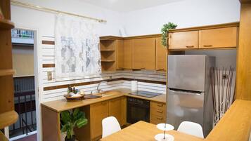 Departamento | 2 habitaciones y escritorio