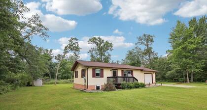 Fawn Lake Cottage for Families Looking for Privacy