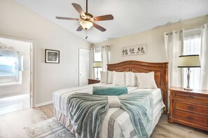 4 chambres, fer et planche à repasser, lit parapluie, Wi-Fi