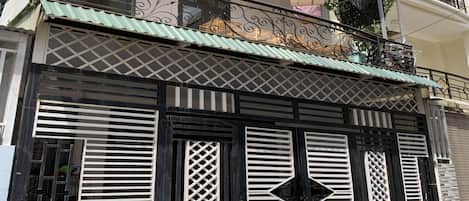 Fachada da propriedade