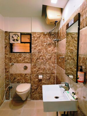 Bathroom - HOTEL STEAM (Kolkata)