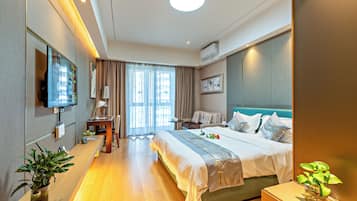 1 bedroom, premium bedding, pillow-top beds, individually furnished