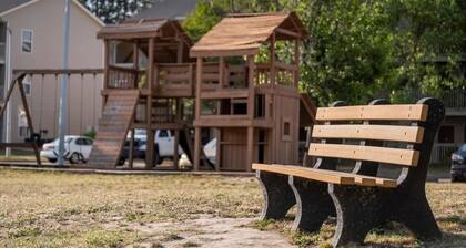 CB 3516-301 Modern Fayetteville Charm