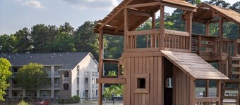 CB 965-201  Modern Fayetteville Charm