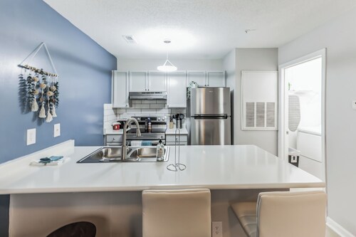 CB 965-301  Modern Fayetteville Charm