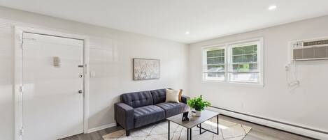 Smart TV, offices