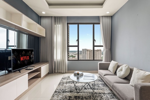Luxury Apartment, Balcony | Premium bedding, in-room safe, desk, laptop workspace