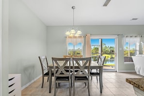In-room dining - Romar Lakes 104B (Orange Beach)
