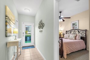 2 bedrooms, individually decorated, individually furnished