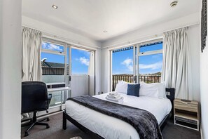 2 chambres, fer et planche à repasser, accès au Wi-Fi (inclus)