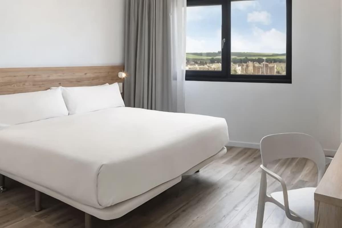 In-room safe, desk, blackout curtains, free WiFi