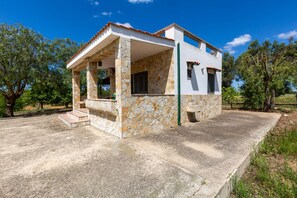 บริเวณภายนอก