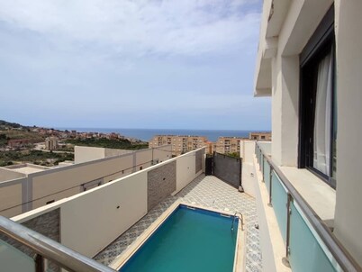 Belle Villa Avec Piscine Avec vue Panoramique sur mer