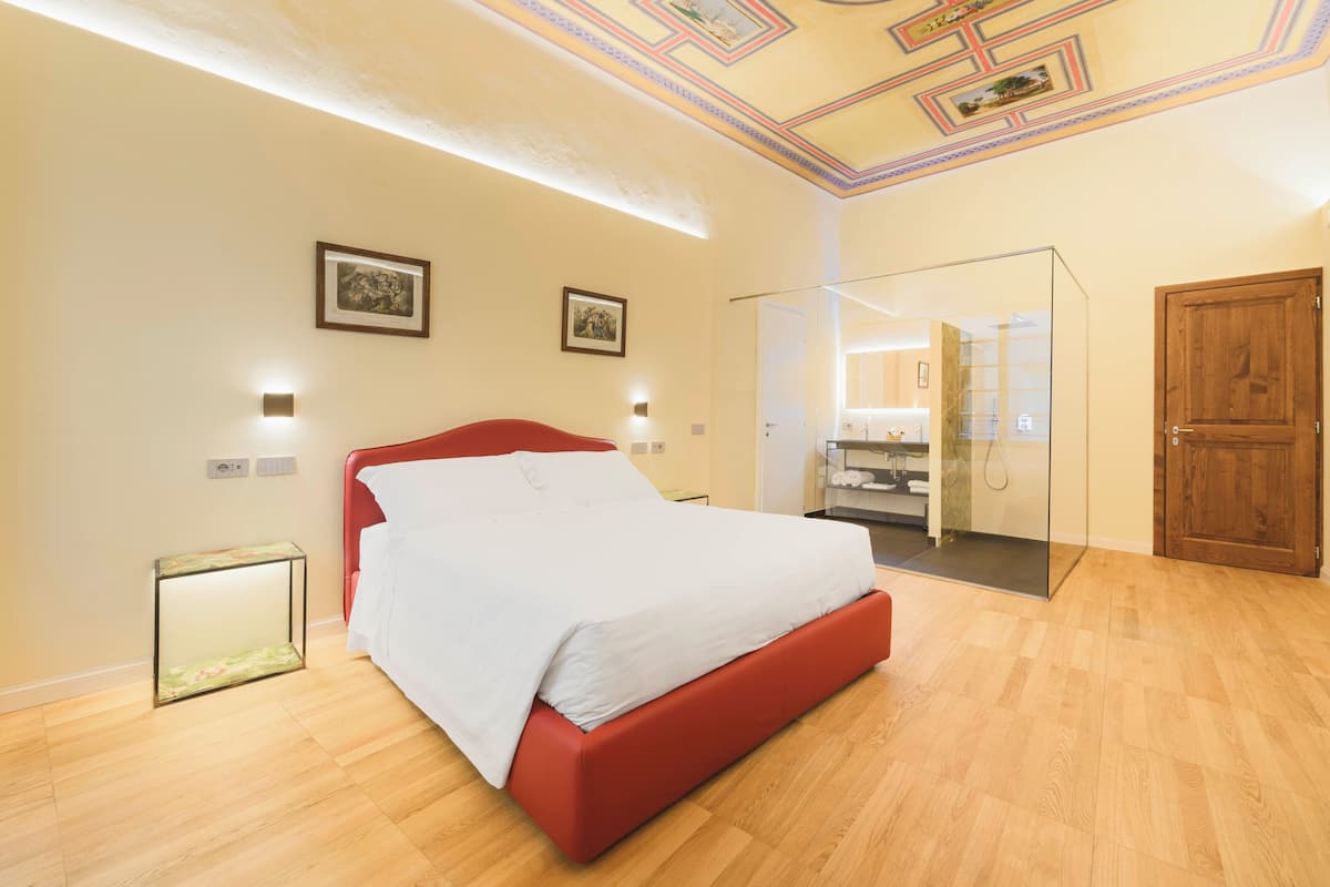 Royal Prestige Suite | 1 bedroom, premium bedding, down comforters, memory foam beds