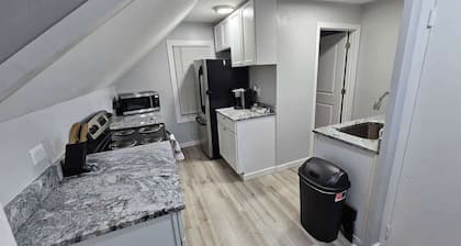 Beach Apartment in Woodmont Milford