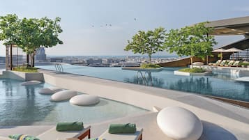 2 piscines couvertes, 3 piscines extérieures