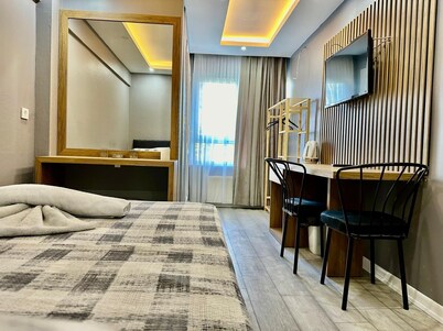 hb suite