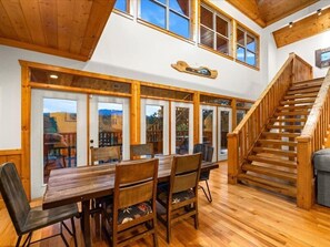 تناول الطعام