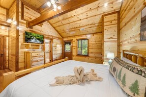 4 makuuhuonetta, Wi-Fi, vuodevaatteet