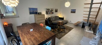 4 Guests: River & Garden Charm