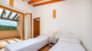 Room - S'HORT DE SA BAGURA - SA FORMATGERA - Nice flat in agroturismo with swimming pool and free (Sant Llorenç des Cardassar)