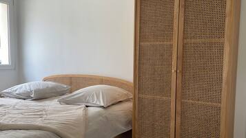 2 chambres, bureau, fer et planche Ă repasser, Wi-Fi gratuit