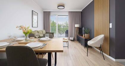 Bytkowska 107A| 2 Bedroom | Balcony