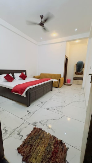Room - Samaira Greens (Bhopal)