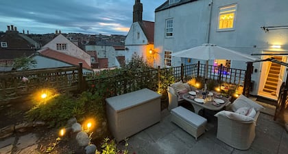 Host Stay Voyagers View