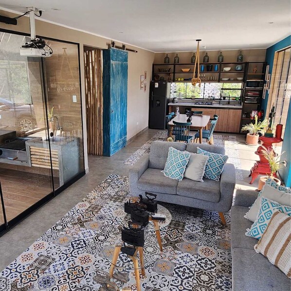 Casa | 2 habitaciones y internet 