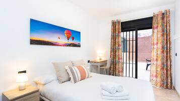 1 Schlafzimmer, BĂŒgeleisen/BĂŒgelbrett, kostenloses WLAN, BettwĂ€sche