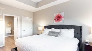 1 chambre, bureau, fer et planche à repasser, Wi-Fi