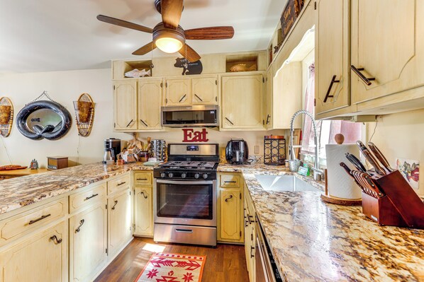 المنشأة من الداخل