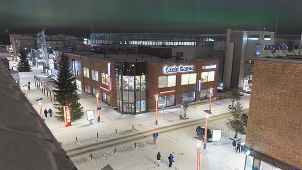 A building with a sign reading "Capin Kansas" and "ULTRAVARIUMENI". - Royal Penthouse apartment (Rovaniemi)