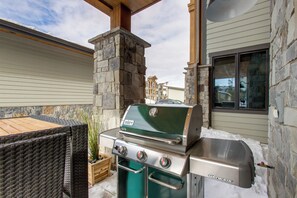 Unclassified image, 3 of 31, button - Ski Season Escape! Fraser Condo & Hot Tub (Fraser)