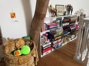 Games room - Longère de Charme: Lucia de la Motte (Seur)