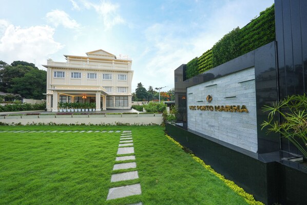 Front of property - evening/night - VSC PORTO MARINA (Neyyattinkara)