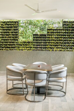 Executive lounge - VSC PORTO MARINA (Neyyattinkara)