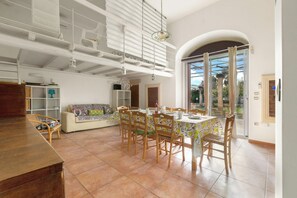 Apartment | Living area | Fireplace - 4024 Casina Litta by Barbarhouse (Cutrofiano)