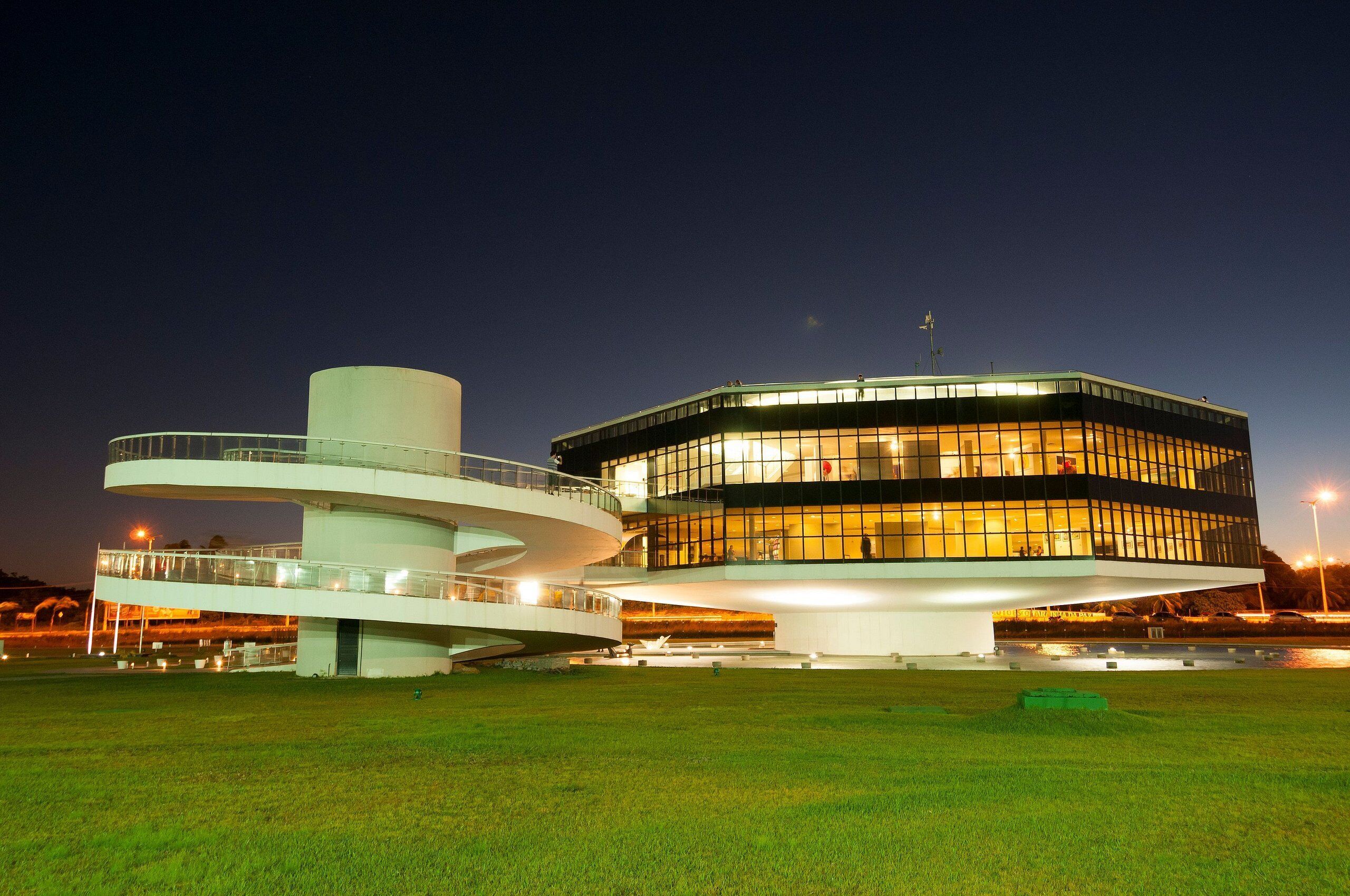 Luxury Apartment | Exterior