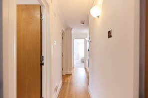Exterior - The Kingsland Place - Adorable 2bdr Flat (London)