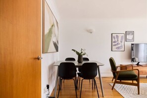 아파트 (2 Bedrooms) | 외관