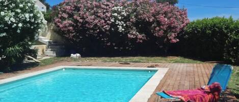 Piscine extérieure
