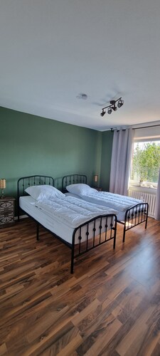 Gemütliches Ferienwohnung in Ruhiger Lage im Grünen. Wifi/netflix